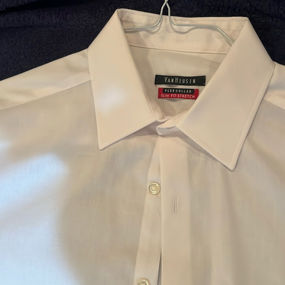 White slim fit stretch button up VanHeusen top